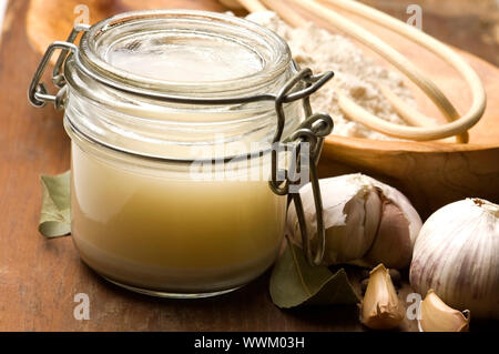 Sauerteig, zur, zurek-Komponente eines traditionelle polnische Suppe Stockfoto