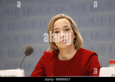 Kristina Schröder, Deutsche Familie Minister, hat das bundesweit einzigartige Beratungsstelle gegen Gewalt an Frauen gestartet. Stockfoto