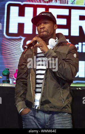 50 Cent, US-Rap Star, die in Berlin Autogramm. Stockfoto