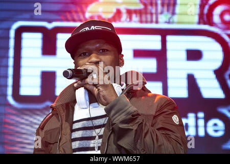 50 Cent, US-Rap Star, die in Berlin Autogramm. Stockfoto