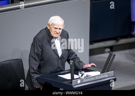 Zeremonie im Gedenken an die Opfer des Nationalsozialismus in Berlin. Stockfoto