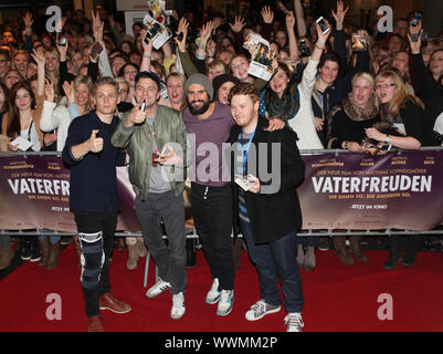 Wis Matthias Schweighöfer, Tom Beck, Friedrich Mücke, Musiker Ricky Dean Howard in Magdeburg. Stockfoto