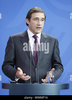 Merkel erhält Coelho, der Premierminister der Republik Portugal, in Berlin. Stockfoto