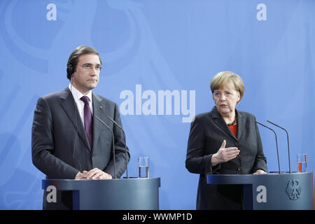 Merkel erhält Coelho, der Premierminister der Republik Portugal, in Berlin. Stockfoto