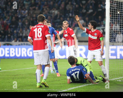 3. Liga Saison 2015/2016 Punktspiel 1. FC Magdeburg - VfR Aalen, 9. Spieltag Stockfoto