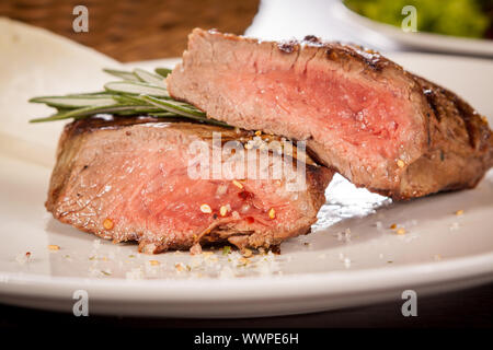 Saftige medium Rindersteak Stockfoto