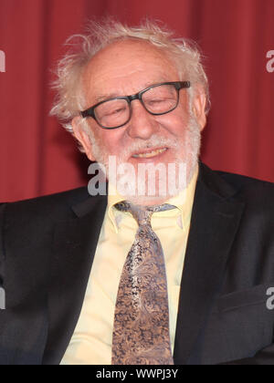 Schauspieler Dieter Hallervorden die Kulturpolitik der FDP-Abend in Dessau Stockfoto