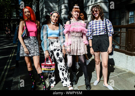 Backstage Fashion Scout - SS 19 Tag 3, am 15. September 2019, London, UK Stockfoto