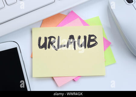 Urlaub Urlaub zu verbringen Freizeit, Arbeit Business Konzept time Schreibtisch wiederherstellen Stockfoto