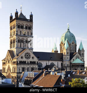 Basilika St. Quirinus, Neuss, Niederrhein, Nordrhein-Westfalen, Deutschland, Europa Stockfoto