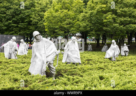 Washington DC, USA - 07. Juni 2019: Korean War Veterans Memorial in National Mall entfernt. Die Gedenkstaette erinnert an jene, die in der Koreanischen Wa serviert. Stockfoto