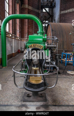 Der Bürgermeister und Bürgermeisterin Dampfmaschinen in einer alten Mühle. Stockfoto