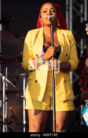 Inkognito durchführen bei Chingfest Festival im August 2019 Stockfoto