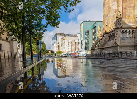 Eindruck von der Victoria Street und Albert Memorial Clock Tower, Belfast Stockfoto