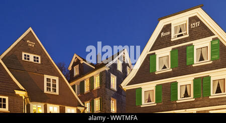 Historische Altstadt von Langenberg in der Dämmerung, Velbert, Nordrhein-Westfalen, Deutschland, Europa Stockfoto