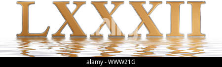 Römische Ziffer LXXXII, Duo et Octoginta, 82, 82, spiegelt sich auf der Wasseroberfläche, isoliert auf weiss, 3d Render Stockfoto