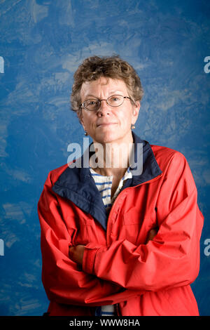 Portrait einer älteren Frau in ihrer Segel-Kleidung Stockfoto