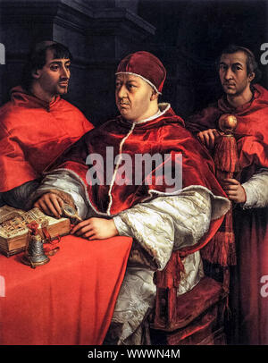 Papst Leo X (Giovanni de' Medici, 1475-1521) mit Giulio de' Medici (1478-1534), dem zukünftigen Papst Clement VII links und Luigi de Rossi (1474-1519), seinem Cousin, rechts. Porträtmalerei in Öl auf der Platte von Raphael (Raffaello Sanzio da Urbino) 1518-1519 Stockfoto