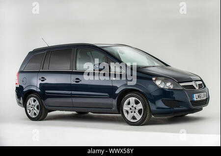 2011 Opel Zafira. Stockfoto