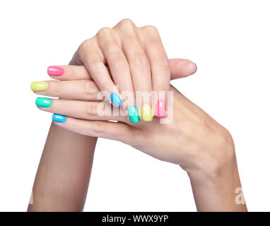 Weibliche Finger mit fancy nails Maniküre auf weißem Hintergrund Stockfoto
