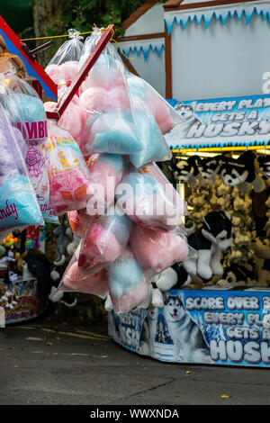 Der traditionelle jährliche Kirmes in St Giles, Oxford, Oxfordshire, UK Stockfoto