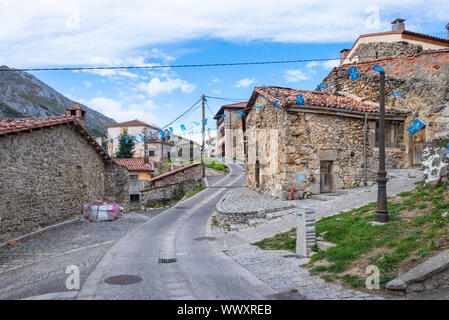 Sotres in Asturien in der Mitte der Gebirgskette Picos de Europa Stockfoto