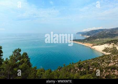 Sommer Meer Küste Cala Rosa, Gargano, Apulien, Italien Stockfoto