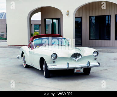 1953 Kaiser Darrin. Stockfoto