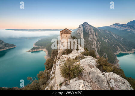 Kapelle von La Pertusa in Congost de Montrebei, Serra del Montsec, La Noguera, Lleida, Spanien Stockfoto