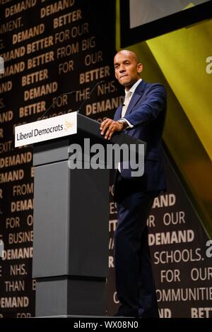 Bournmouth, UK. 16 Sep, 2019. Bournemouth, UK: Chuka Umunna MP, Sprecher für die Treasury- und Geschäftsadressen 2019 der liberale Demokrat Herbst Konferenz an der Bournemouth International Centre am Montag, 19.09.16, 2019. Bild von der Credit: Julie Edwards/Alamy leben Nachrichten Stockfoto