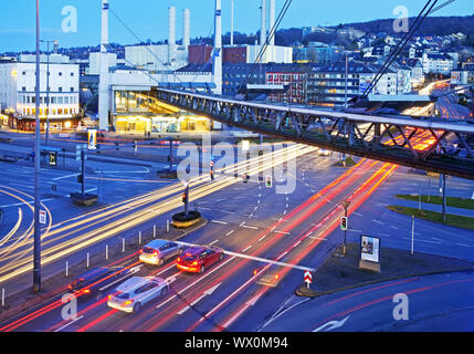 Verkehr am Alter Markt, Barmen, Wuppertal, Nordrhein-Westfalen, Deutschland, Europa Stockfoto