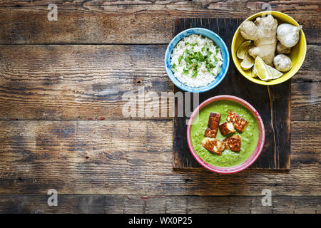 Indisches essen, Kopieren, vegetarisches Essen, Essen, Gemüse, Curry, Teller, asiatische Küche, Abendessen, heilen Stockfoto