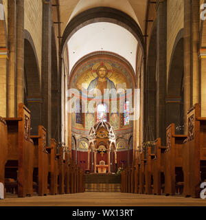 Interieur mit Hauptapsis, Abteikirche Maria Laach, Glees Rheinland-Pfalz, Deutschland, Europa Stockfoto