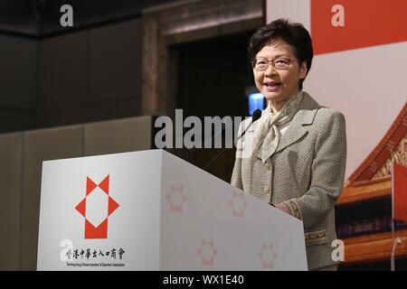 Hongkong, China. 16 Sep, 2019. Chief Executive von China's Hong Kong Special Administrative Region (HKSAR) Carrie Lam bietet eine Rede bei einem Empfang von der Hong Kong Chinesen der Importeure und Exporteure' Association statt der 70. Jahrestag der Gründung der Volksrepublik China im Süden Chinas Hongkong, Sept. 16, 2019. Quelle: Xinhua/Alamy leben Nachrichten Stockfoto