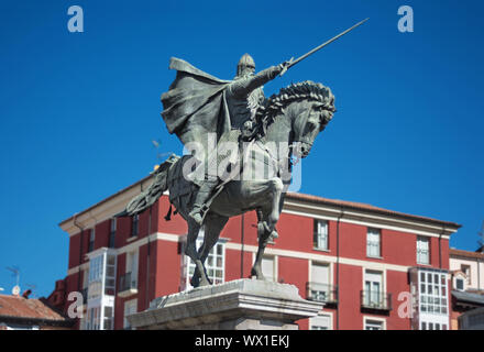 Antike Statue der mittelalterliche spanische Soldat Rodrigo Diaz de Vivar, El Cid in Burgos, Spanien. Stockfoto