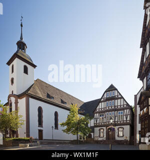 St. Nikolai Kirche, Altstadt, Höxter, Weserbergland, Nordrhein-Westfalen, Deutschland, Europa Stockfoto