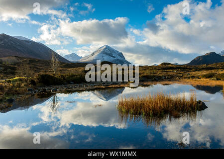 Der Höhepunkt der Marsco in der Red Cuillin Hills, von Sligachan, Isle of Skye, Schottland, Großbritannien Stockfoto