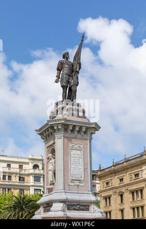 Denkmal für spanischen Admiral Antonio de Oquendo, 1577 - 1640, an der Plaza Okendo, San Sebastian, Provinz Gipuzkoa, Baskenland, Spanien. Die Statue wurde Stockfoto