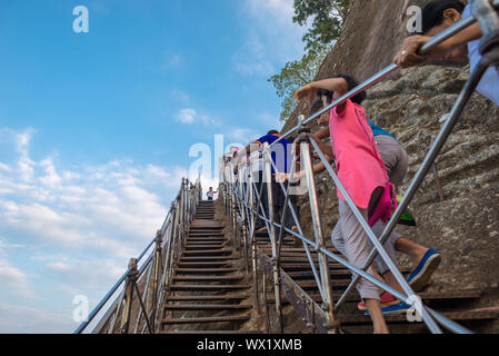 Externe Treppe vom Lion Tor zum Palast auf dem Gipfel des Berges Stockfoto