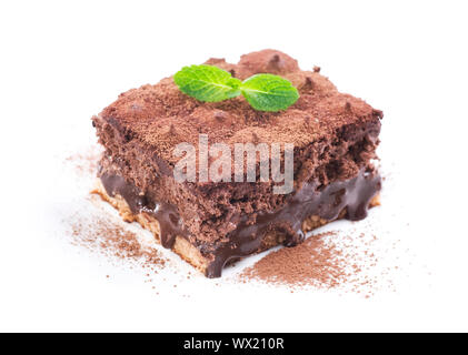 Schokolade Kuchen Trüffel über weiß Stockfoto