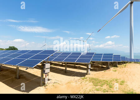 Neue Energie auf sandigen Boden Stockfoto