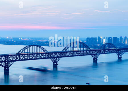 Jiujiang Jangtse Brücke Stockfoto