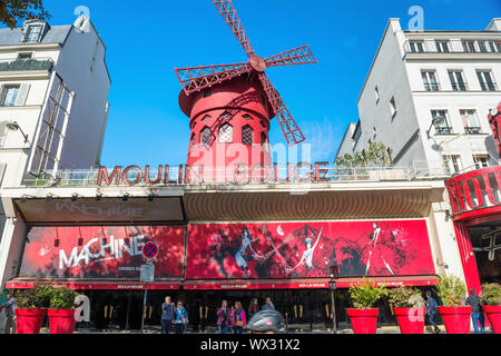 Moulin Rouge in Paris. Stockfoto