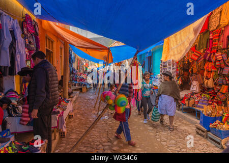 Sonntag Markt in Tarabuco, Abteilung Sucre, Bolivien, Lateinamerika Stockfoto
