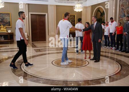 Madrid, Spanien. 16 Sep, 2019. Die Könige von Spanien, Felipe und Letizia, VI erhalten die spanische Basketballmannschaft, verkündet Weltmeister in Peking 2019. (Foto: Jose Cuesta/261/Cordon drücken). Credit: CORDON PRESSE/Alamy leben Nachrichten Stockfoto