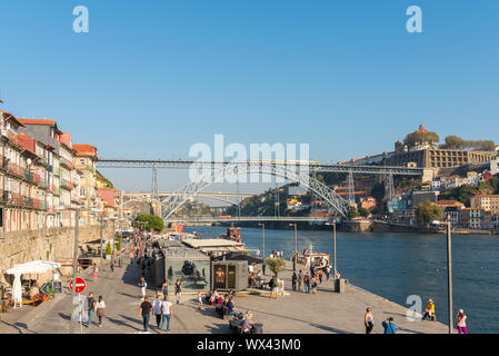 Historische Altstadt von Porto Stockfoto