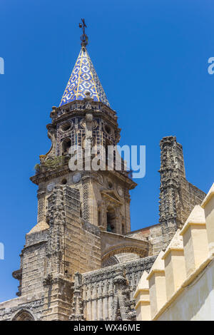 Turm der Kirche San Migual in Jerez de la Frontera, Spanien Stockfoto