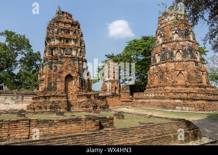 Wat Mahathat Prang Stockfoto