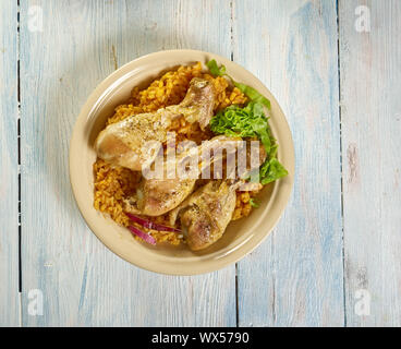 Gebackenes Huhn Jollof Reis Stockfoto