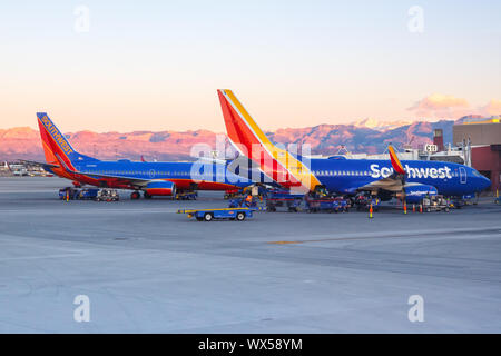 Las Vegas, Nevada - April 10, 2019: Southwest Airlines Boeing737-700 Flugzeuge am Flughafen Las Vegas (LAS) in den Vereinigten Staaten. Stockfoto